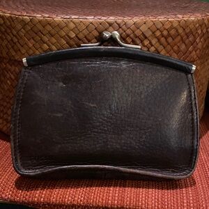 Vintage Fossil heritage “1954" collection Brown Leather kiss-lock coin purse.